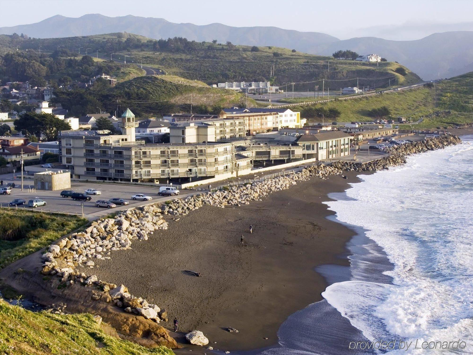 Pacifica Lighthouse Hotel Trademark Collection By Wyndham Exterior photo