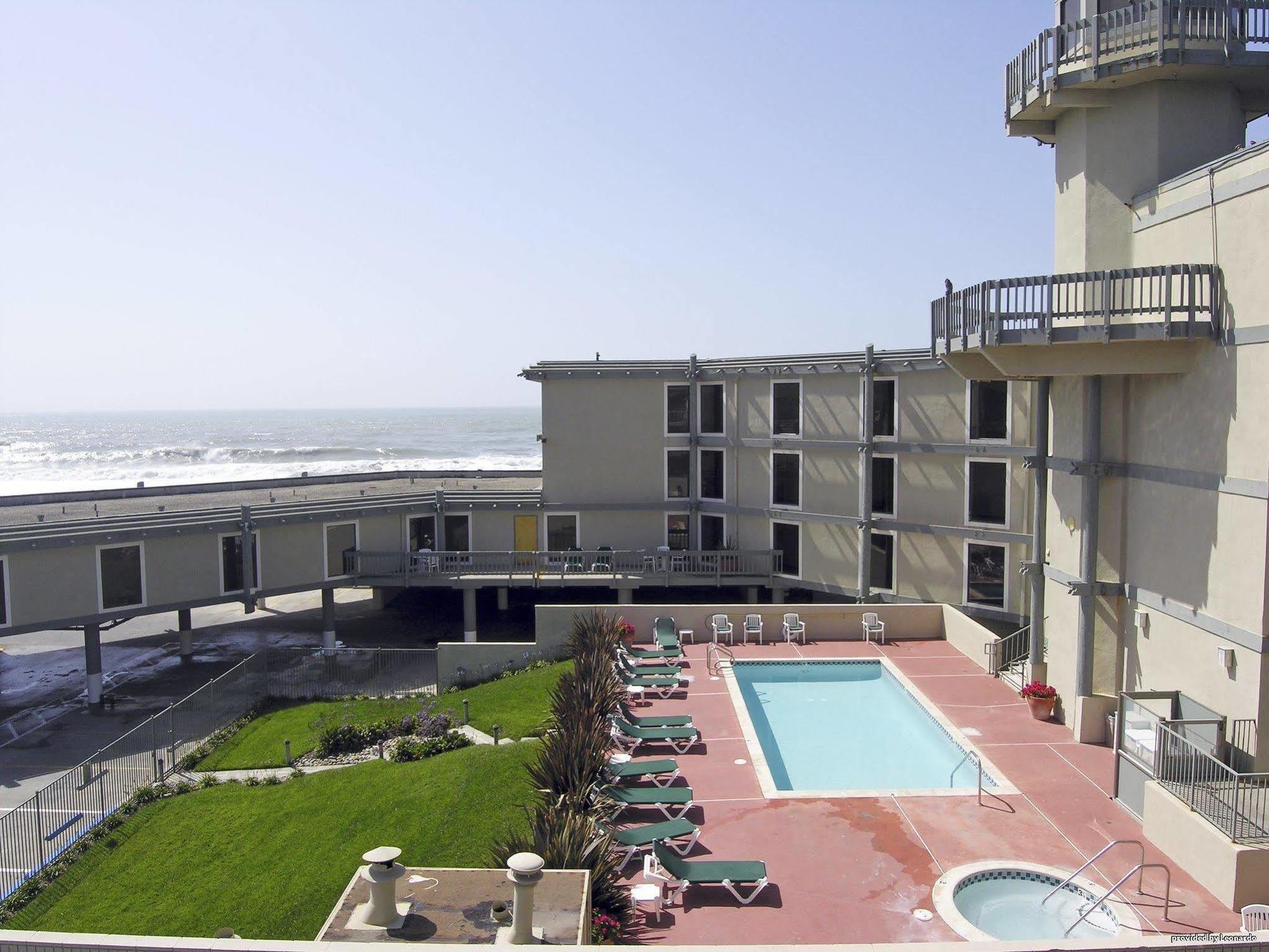 Pacifica Lighthouse Hotel Trademark Collection By Wyndham Exterior photo